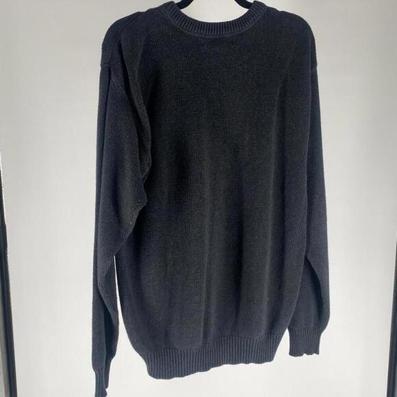 Cozy Dark Gray Men's Crew Neck Sweater - Picture 2 of 3